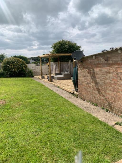 5 Edgebury Puriton Exterior foto
